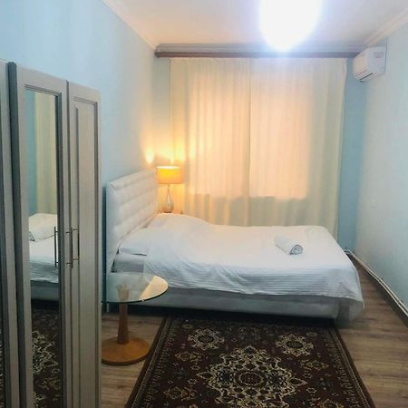 Center Hostel&Tours Jerevan Buitenkant foto