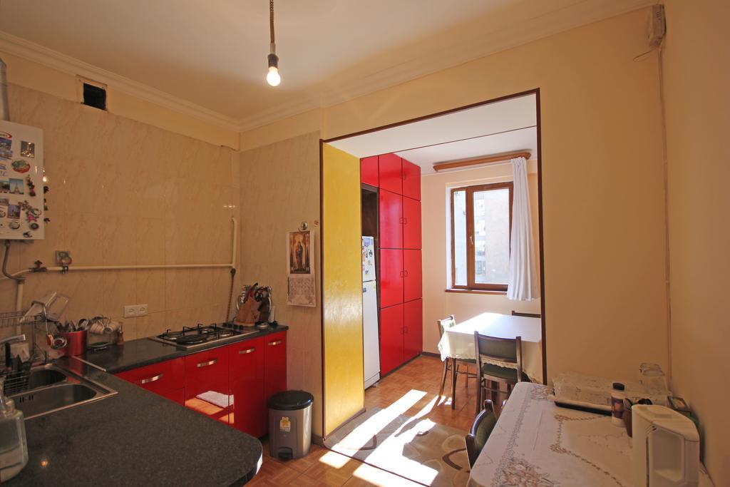 Center Hostel&Tours Jerevan Buitenkant foto